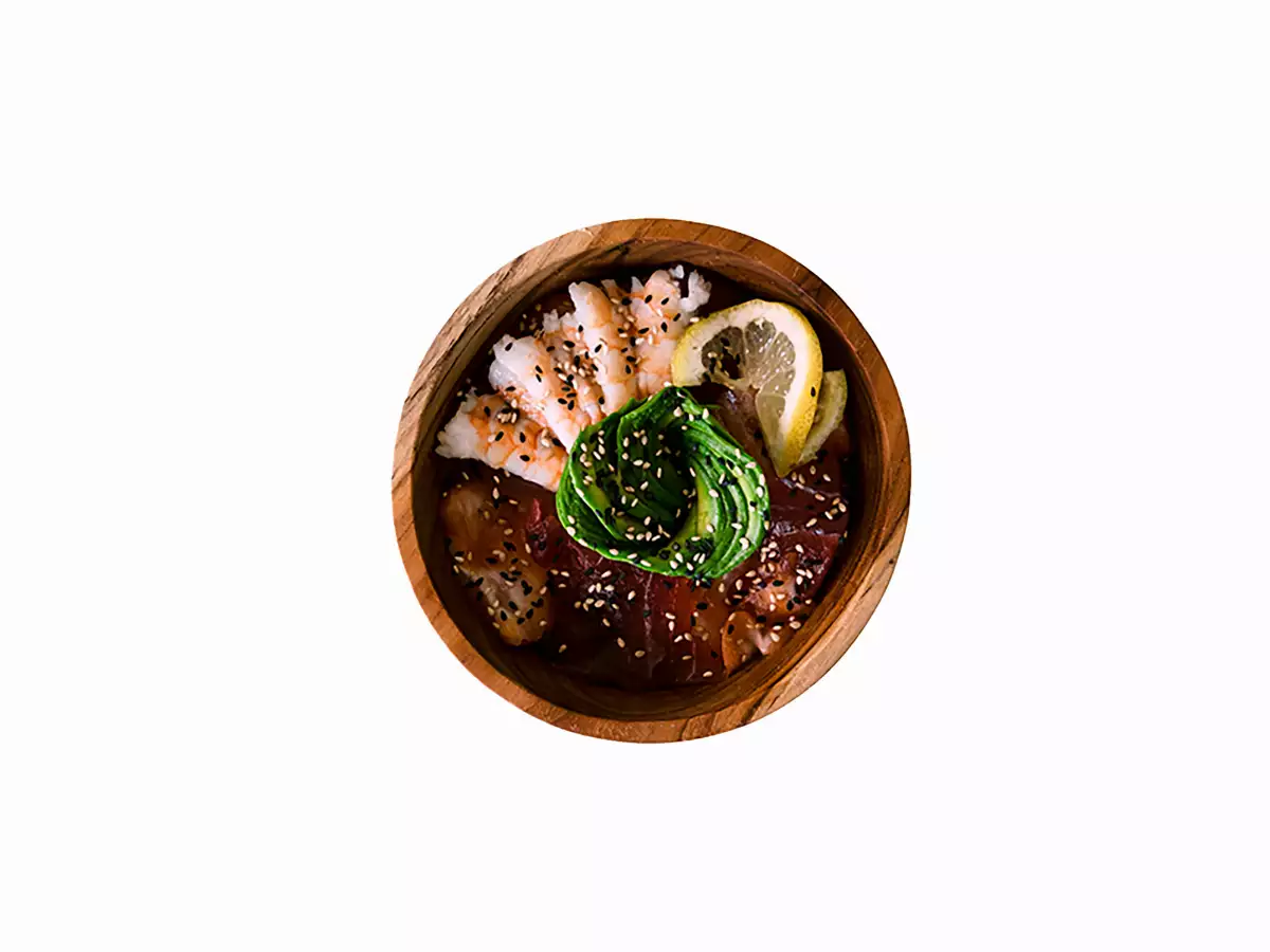 4-Chirashi Trio de saumon thon avocat crevette sésame